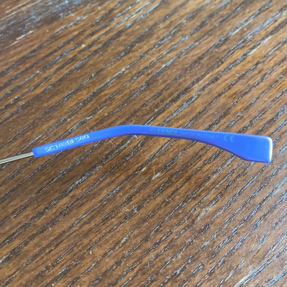 Fendi Cat-eye Sunglasses - Picture 4 of 5